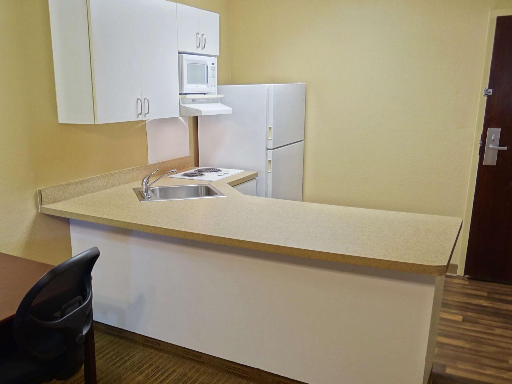 Hotel Extended America - - Newark Airport