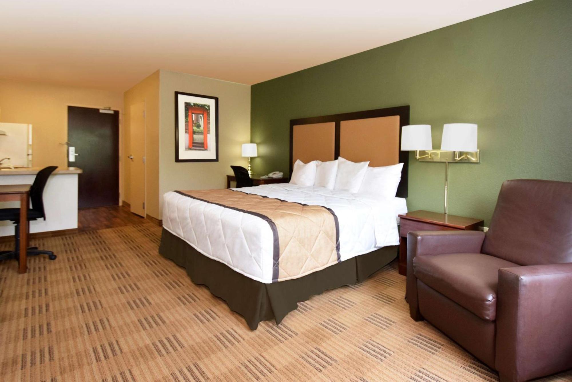 Hotel Extended America - - Newark Airport