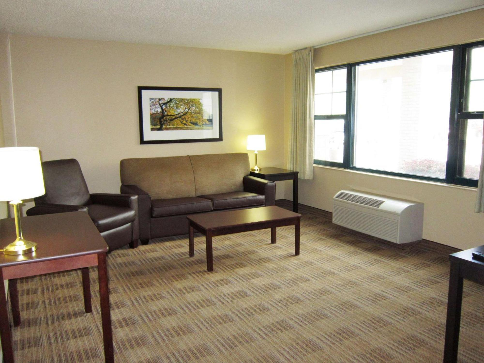 Extended America - - Newark Airport 2*
