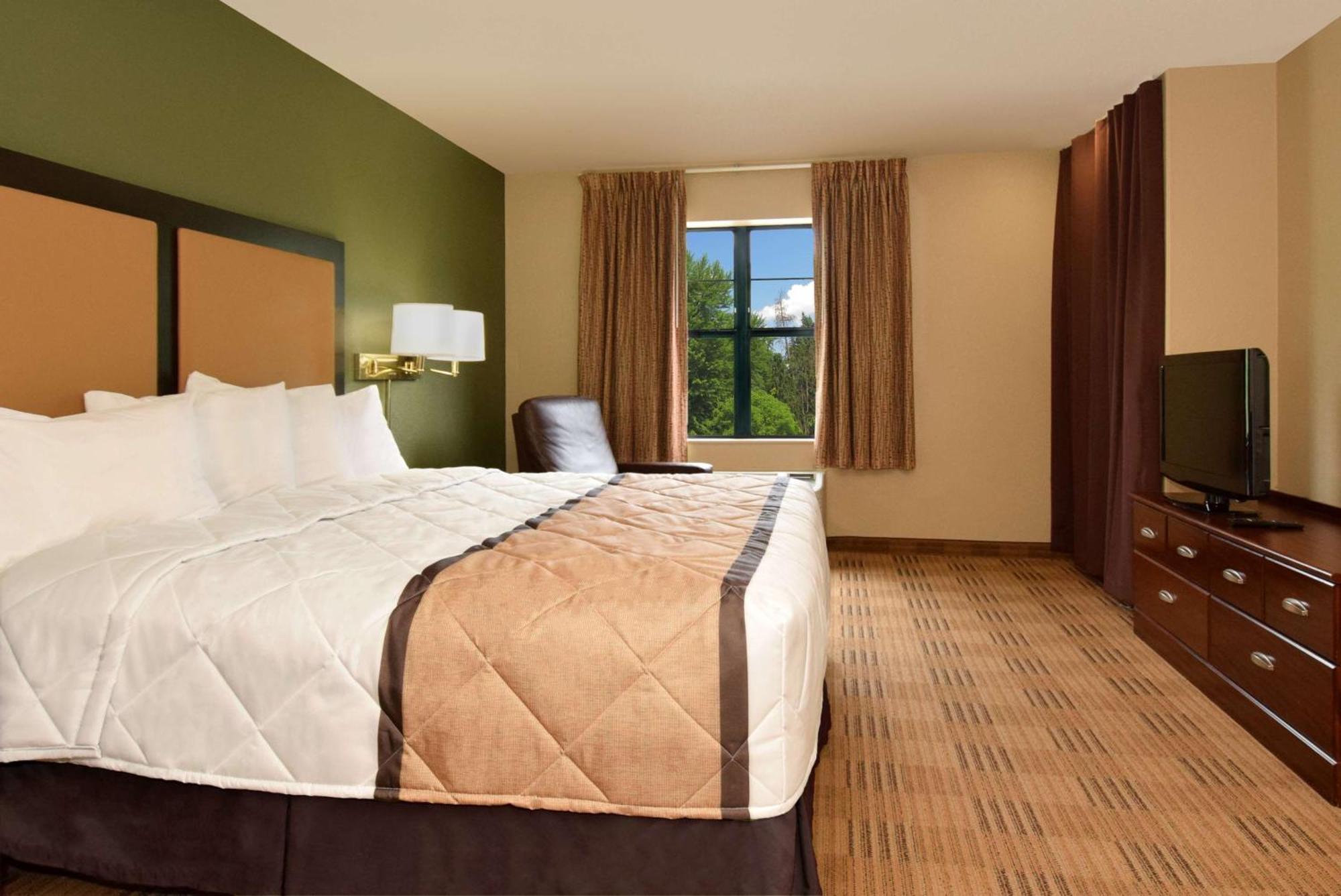 Extended America - - Newark Airport Hotel