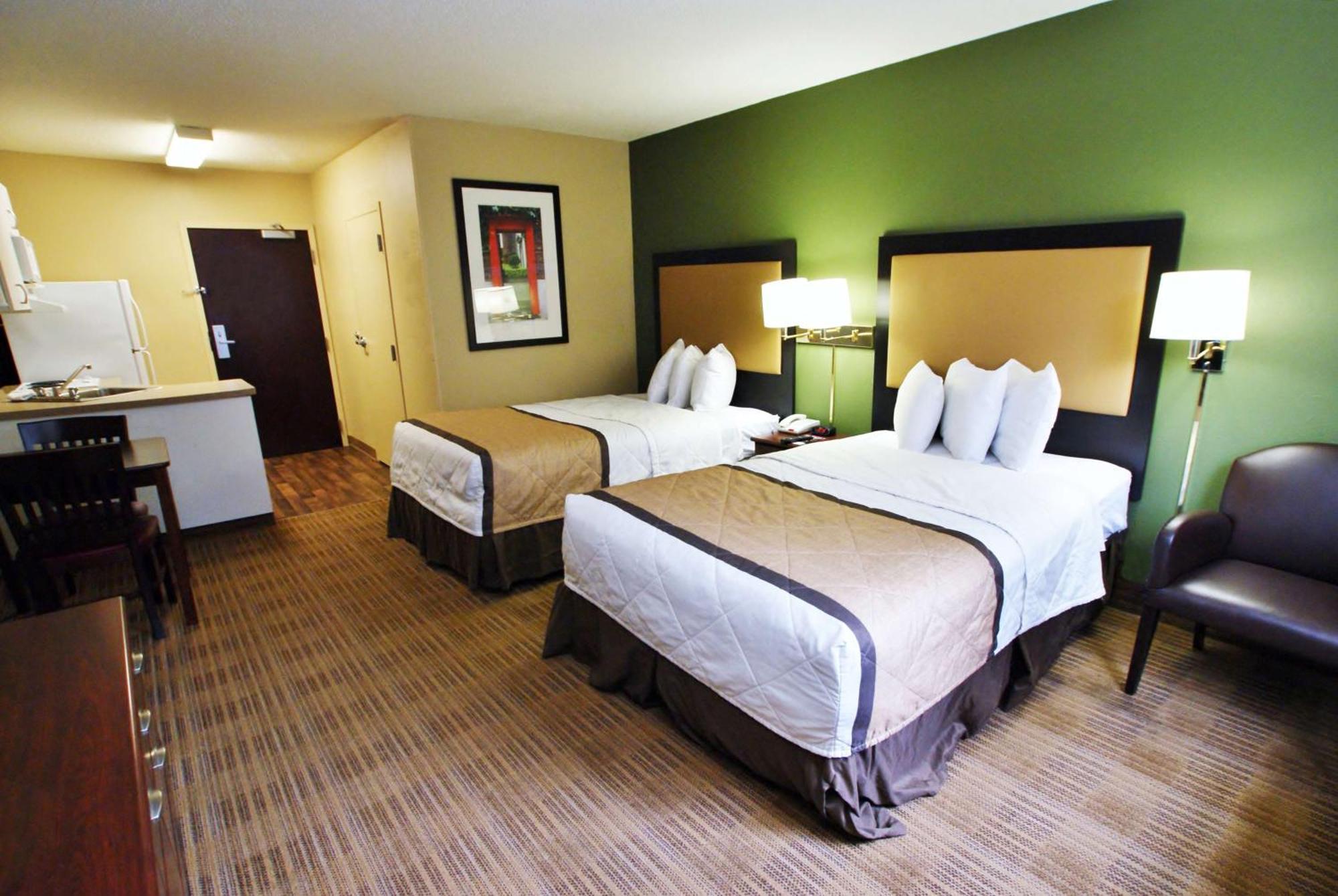 Extended America - - Newark Airport 2*