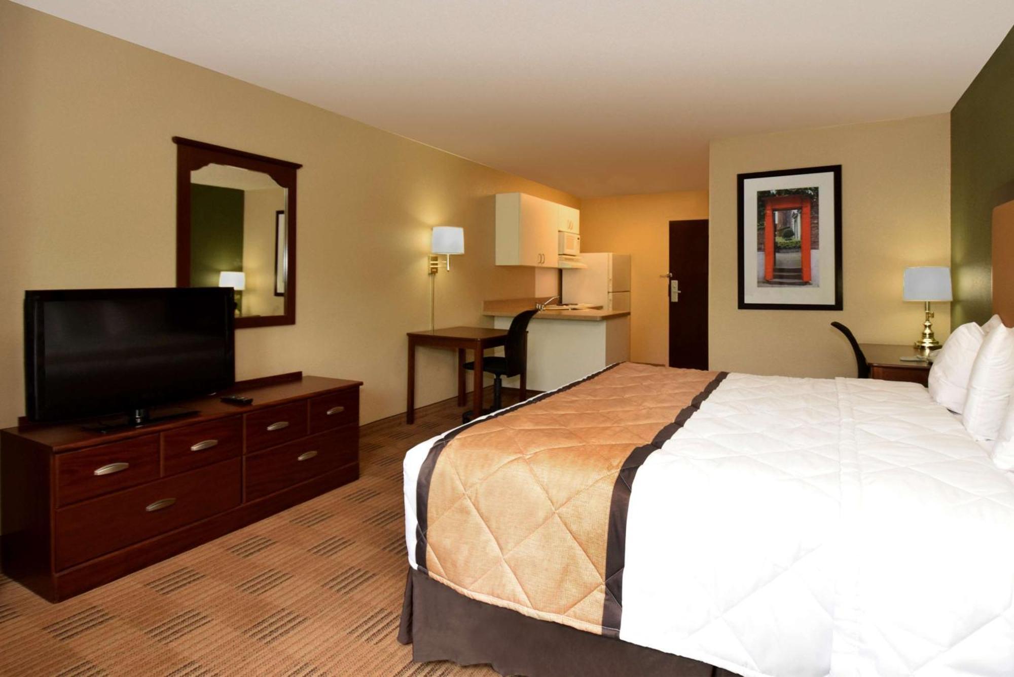 Extended America - - Newark Airport Hotel 2*