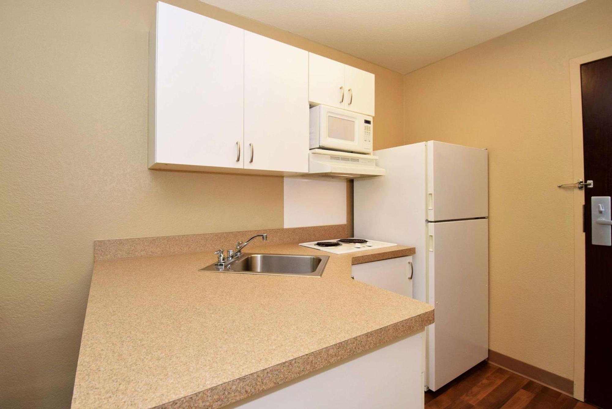 Extended America - - Newark Airport Hotel Elizabeth